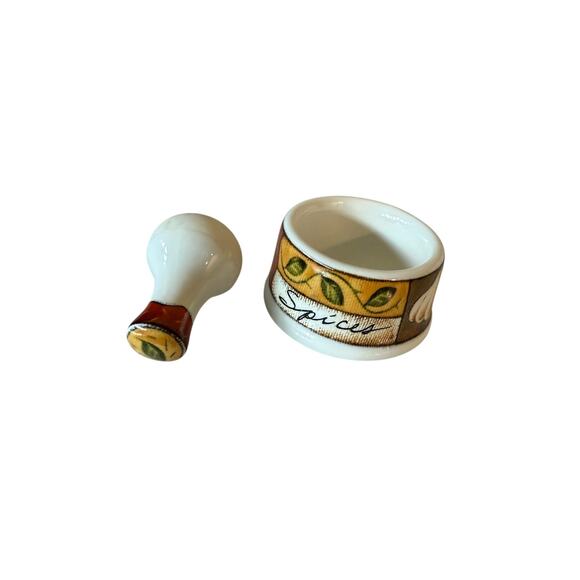 MSC International Inc. Jo!e Spice Mortar And Pestle - Manual Food Spice Grinder - Picture 12 of 13